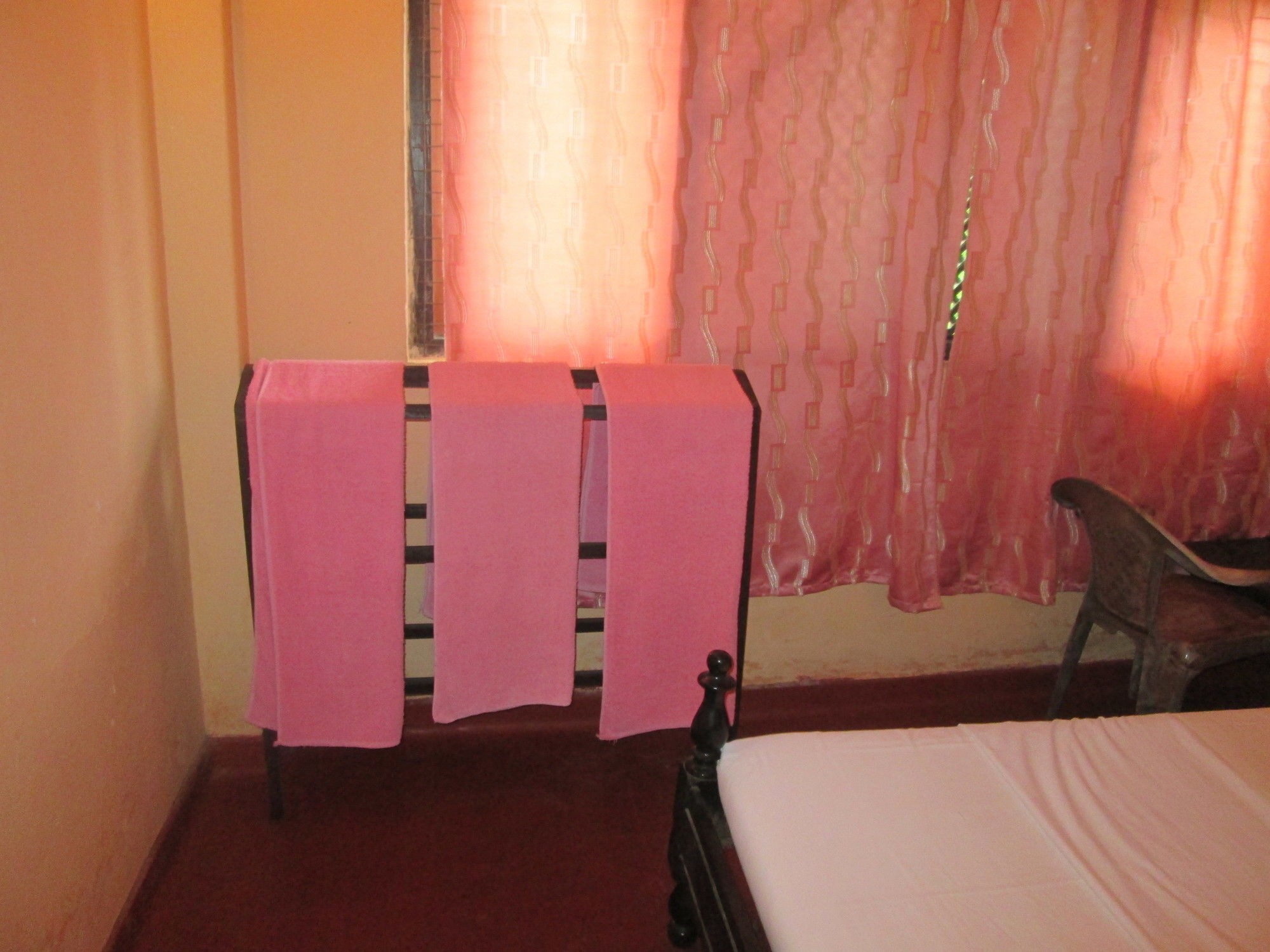 Shahira Hotel 尼拉瓦利 外观 照片
